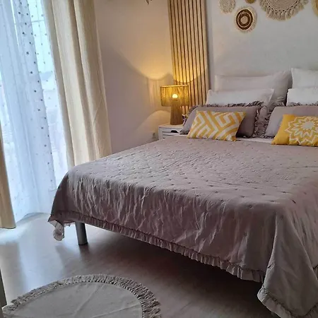 Teo 1 Гостевой дом 3*