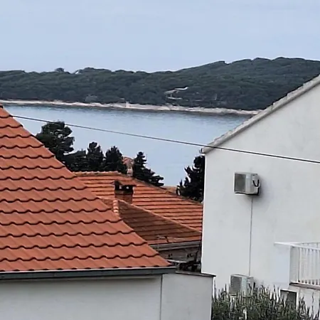 Πανσιόν Teo 1