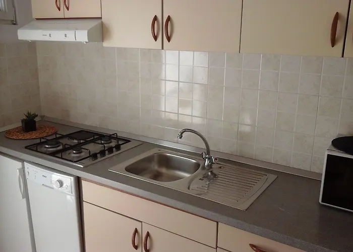 Gostinjska kuća Teo 1 3*